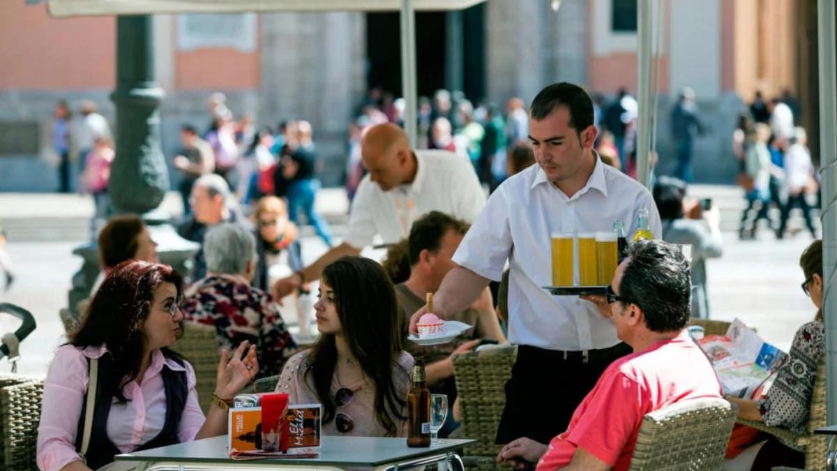 Estos son los sectores que más crean empleo en España 