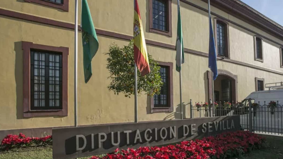 La diputación de Sevilla convoca una oferta pública de empleo con 125 plazas
