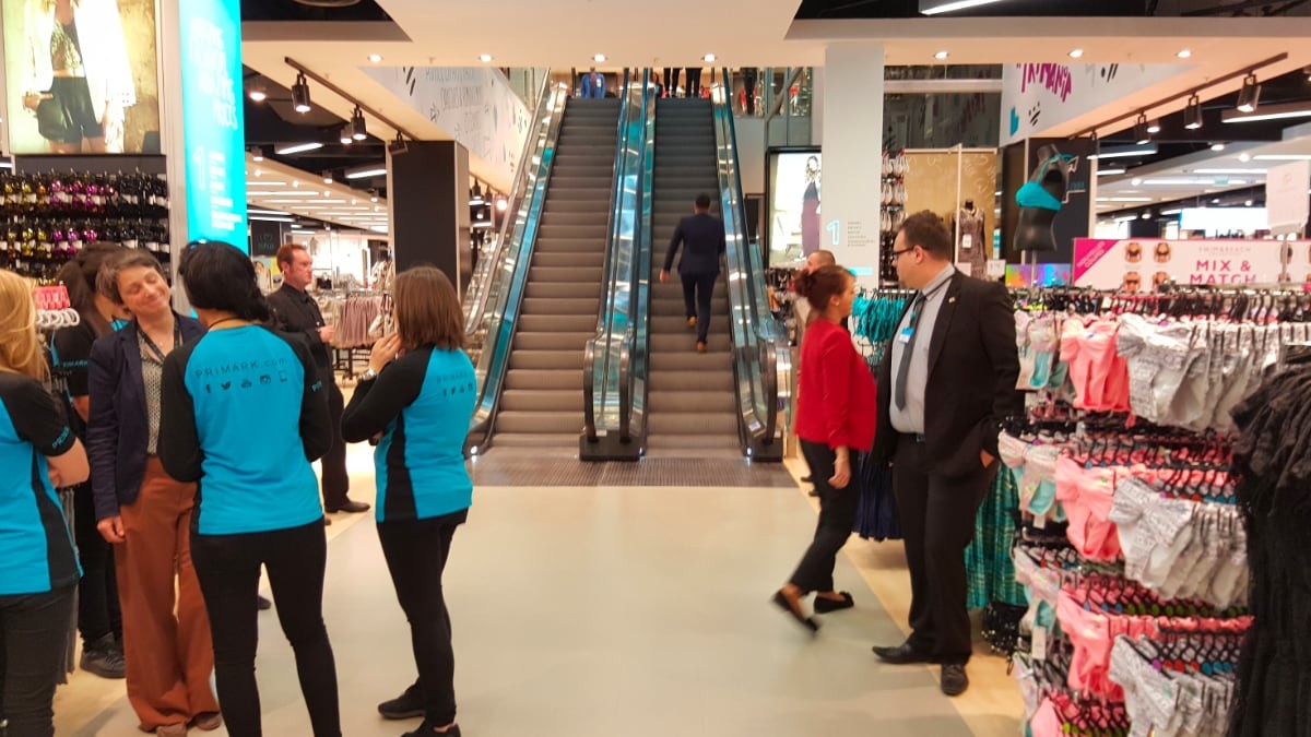 Primark sevilla abre un proceso de selección para el Centro Comercial Torre Sevilla