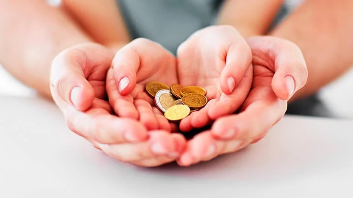 La ayuda que puedes pedir si no tienes suficiente con el subsidio por desempleo