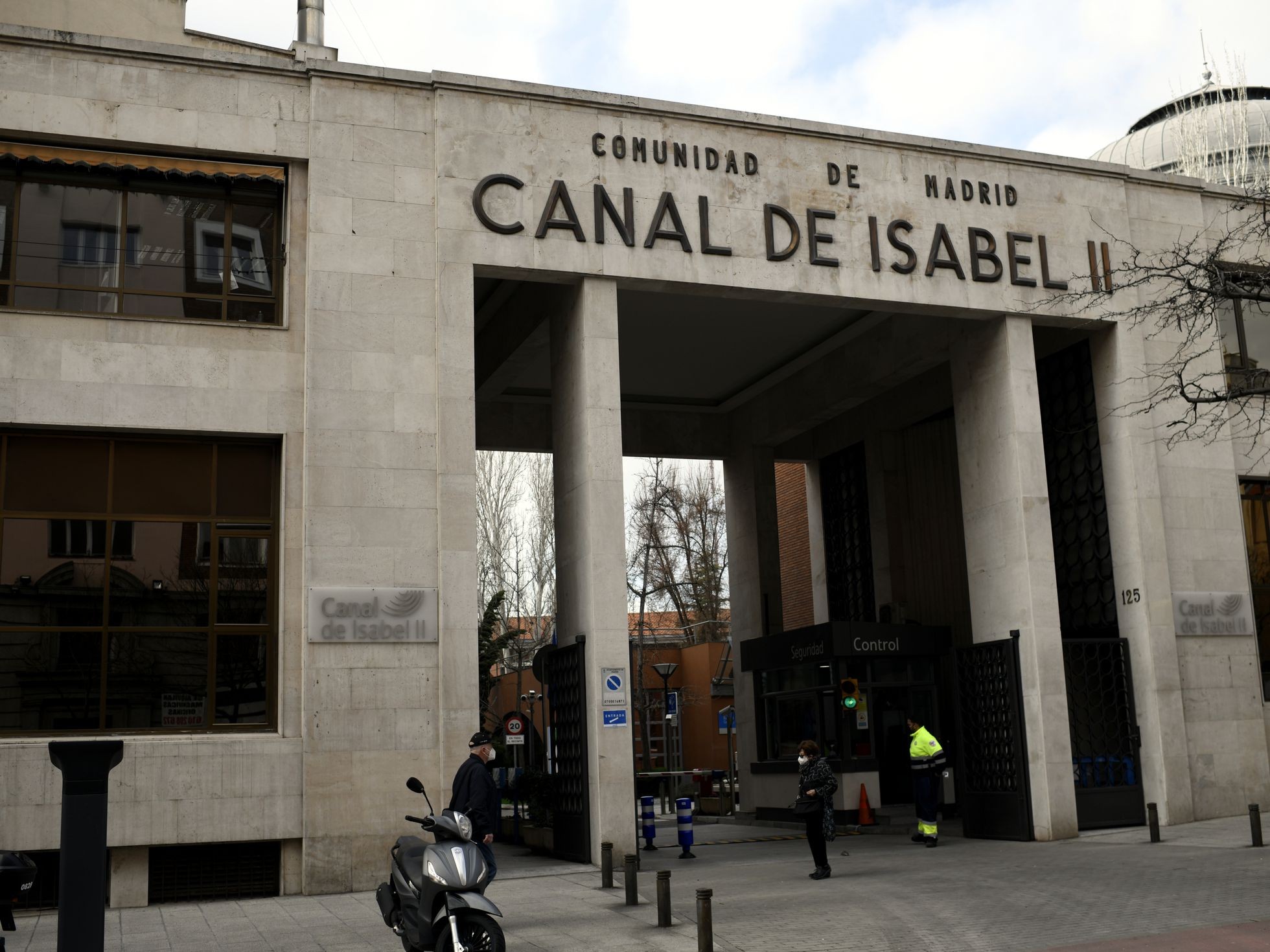 El Canal de Isabel II necesita cubrir en Madrid más de 100 puestos de trabajo