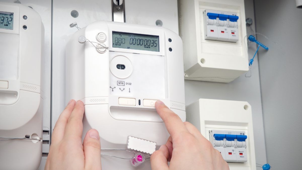 Precio de la luz, viernes 2 de septiembre de 2022: las horas más baratas y más caras