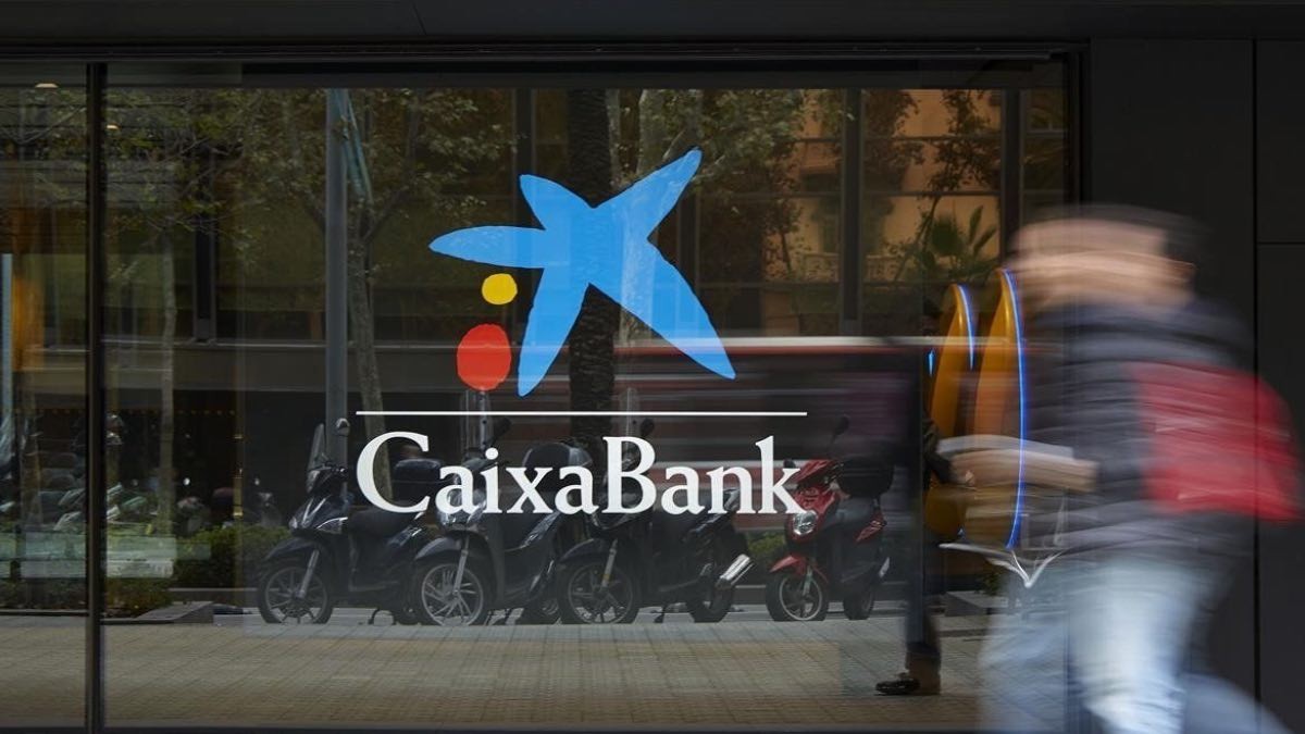 CaixaBank da 300.000 euros en becas para innovación social: quién puede pedirlas