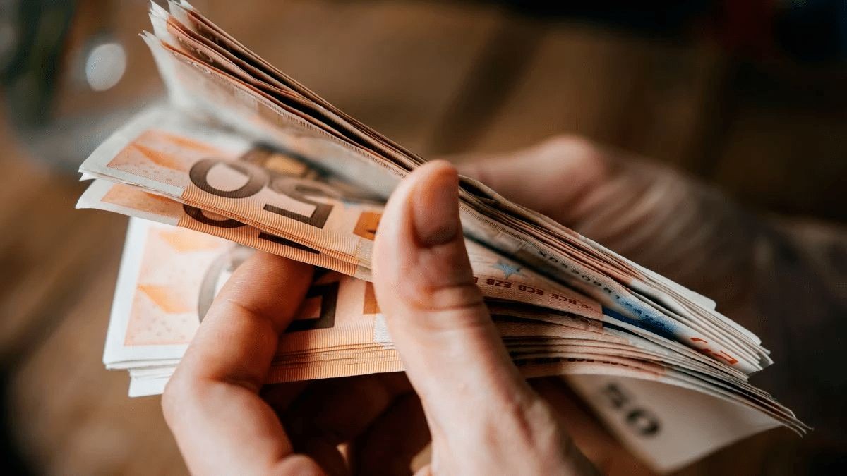 Ingreso Mínimo Vital: la ayuda no alcanzará los 2.000 euros en 2023