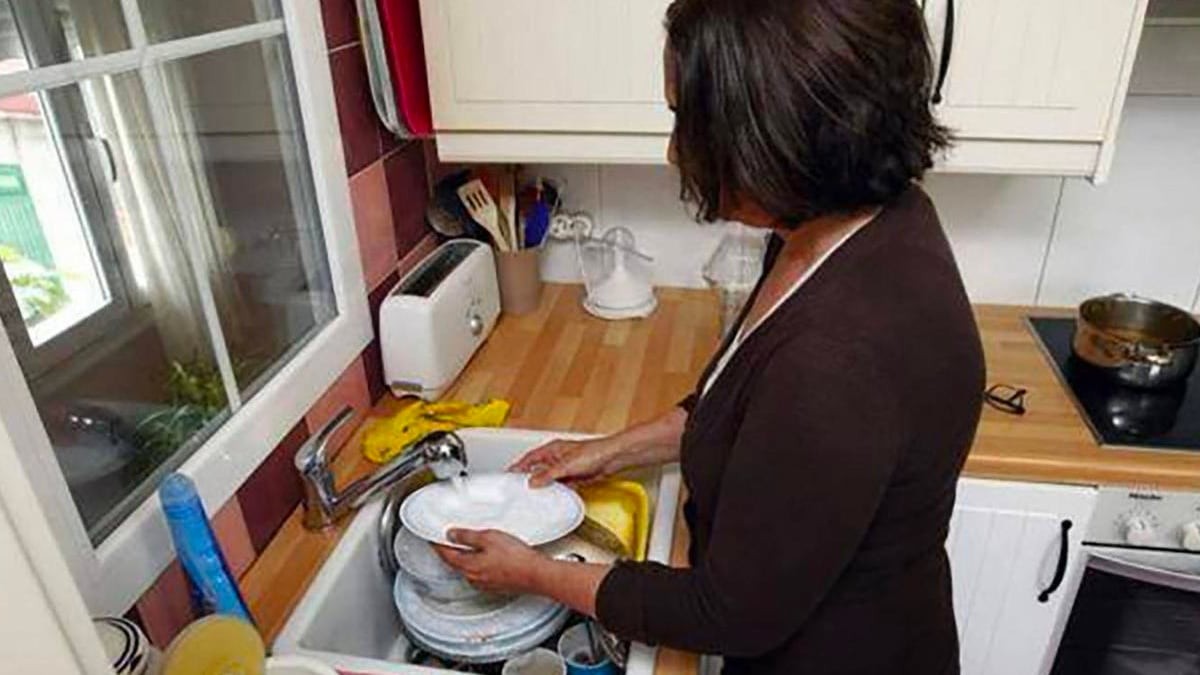 Cómo solicitar el paro de las empleadas del hogar: requisitos y quiénes lo pueden cobrar