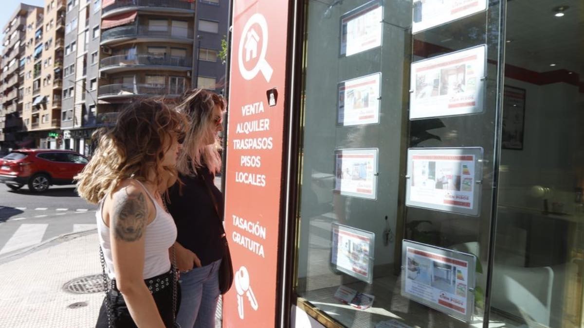 ¿Puede el casero subir el precio del alquiler según el IPC después de cumplir un año de contrato?