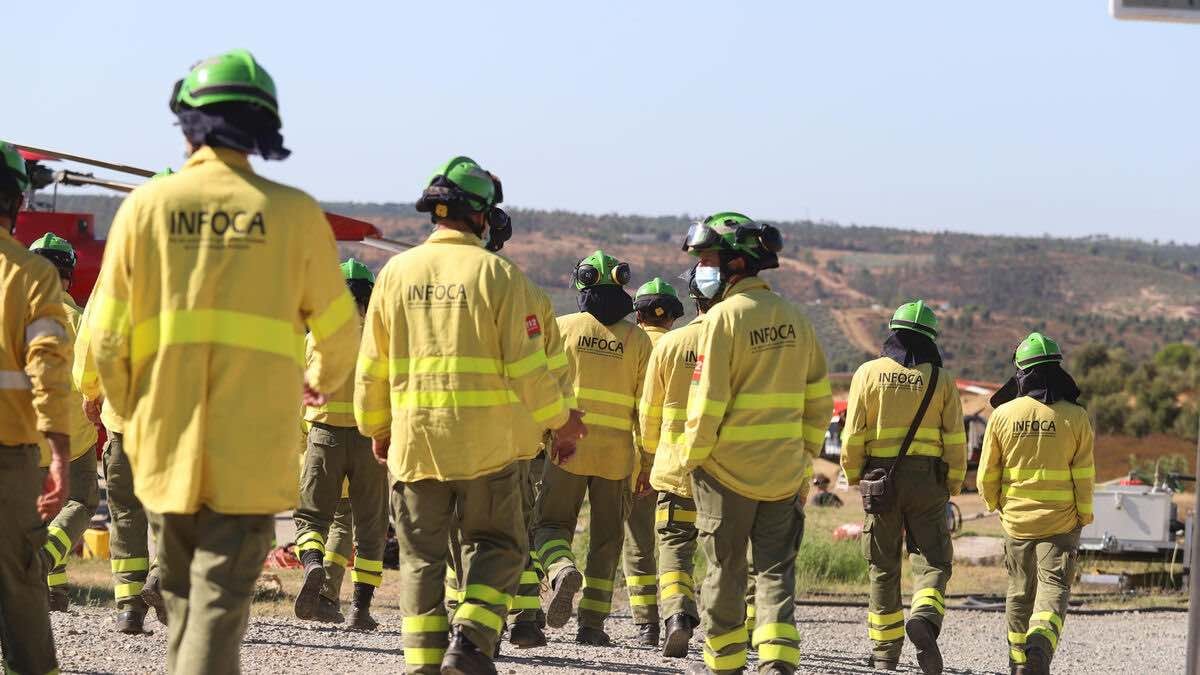El INFOCA convoca oposiciones con 208 plazas para bombero forestal