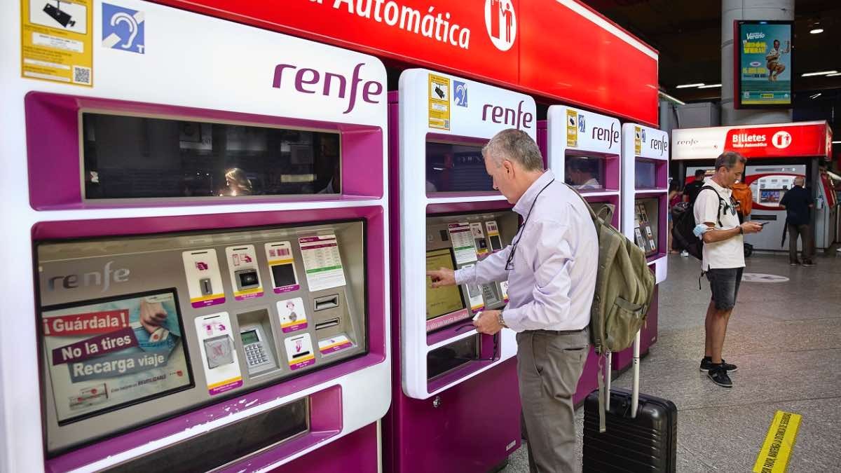 Los abonos gratuitos de Renfe se mantendrán durante todo 2023