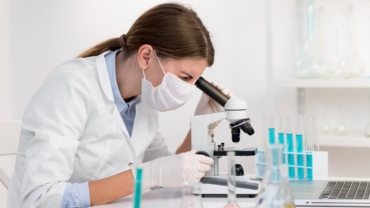 La Caixa ofrece 65 becas de doctorado para jóvenes investigadores