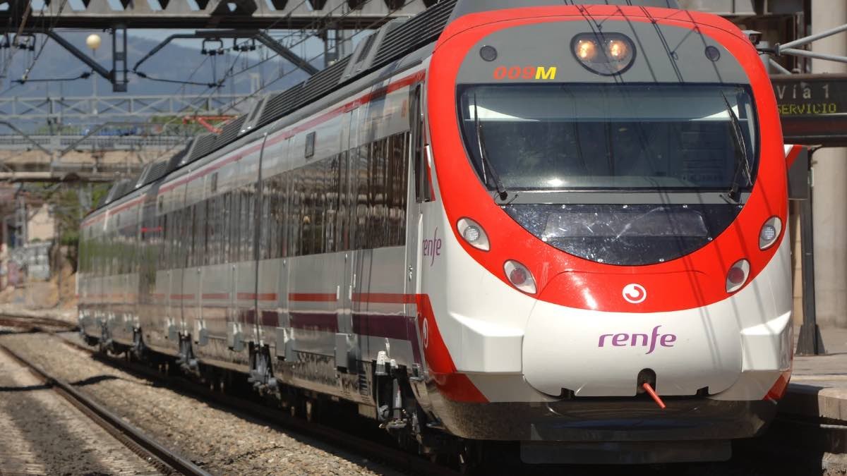 Renfe explica cómo recuperar la fianza de los abonos gratuitos