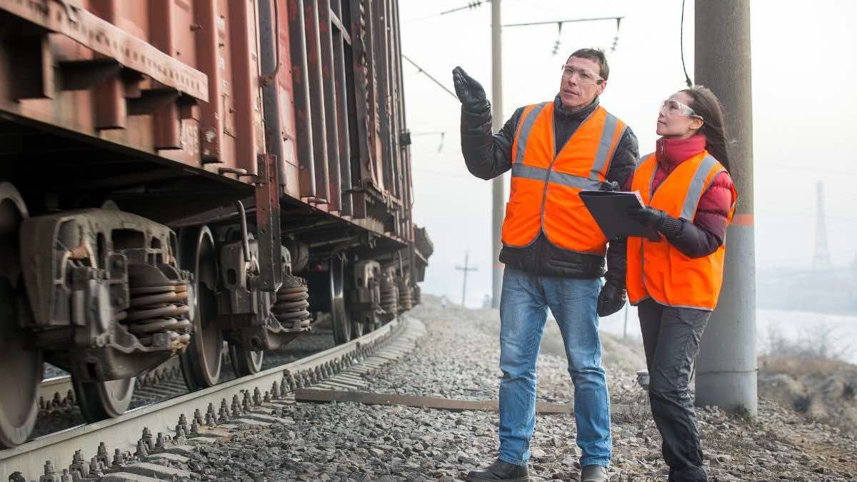 Una empresa ferroviaria de Alemania necesita personal: sueldos desde 2.400 euros
