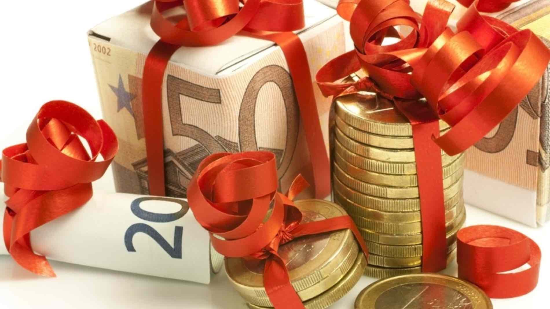 Los españoles harán menos regalos y más baratos esta Navidad