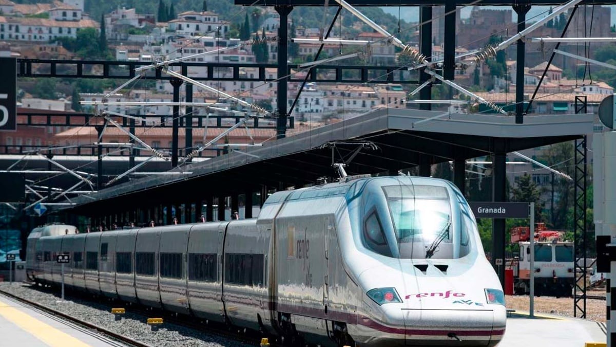 Renfe lanza una nueva convocatoria para cubrir 500 plazas de Maquinista