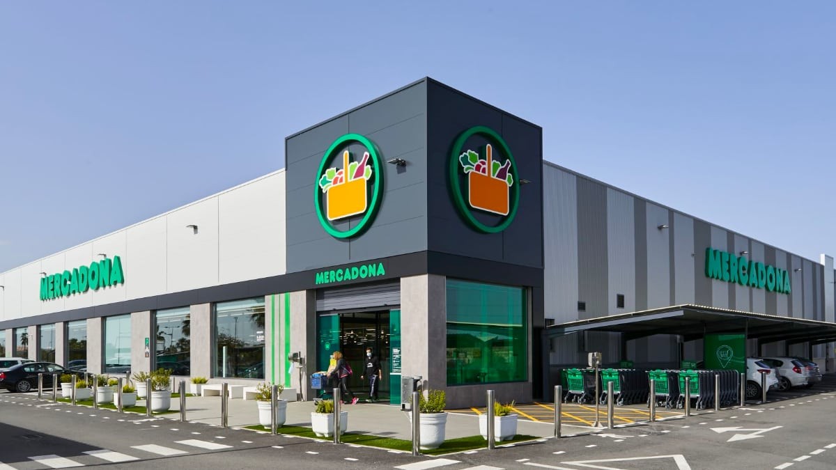 Qué supermercados abren en el puente de diciembre de 2022: horarios de Mercadona, Lidl, Aldi o Carrefour