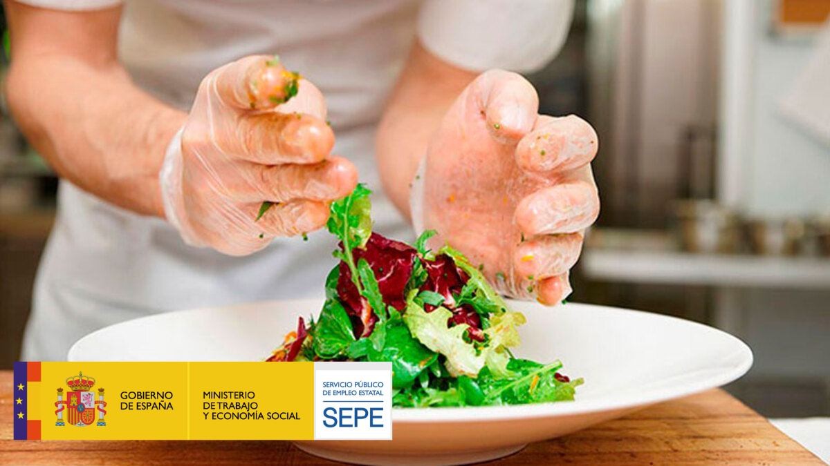 El SEPE ofrece cursos gratis online para conseguir el permiso de manipulador de alimentos