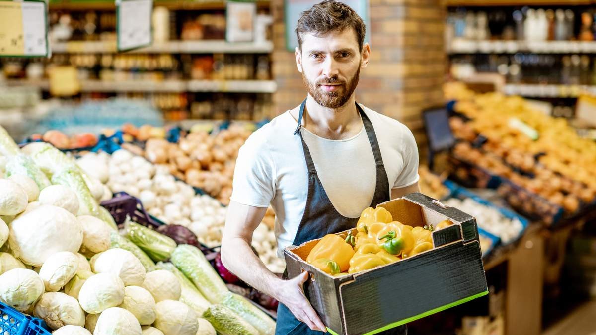 CCOO reclama una subida del salario mínimo para el personal de supermercados