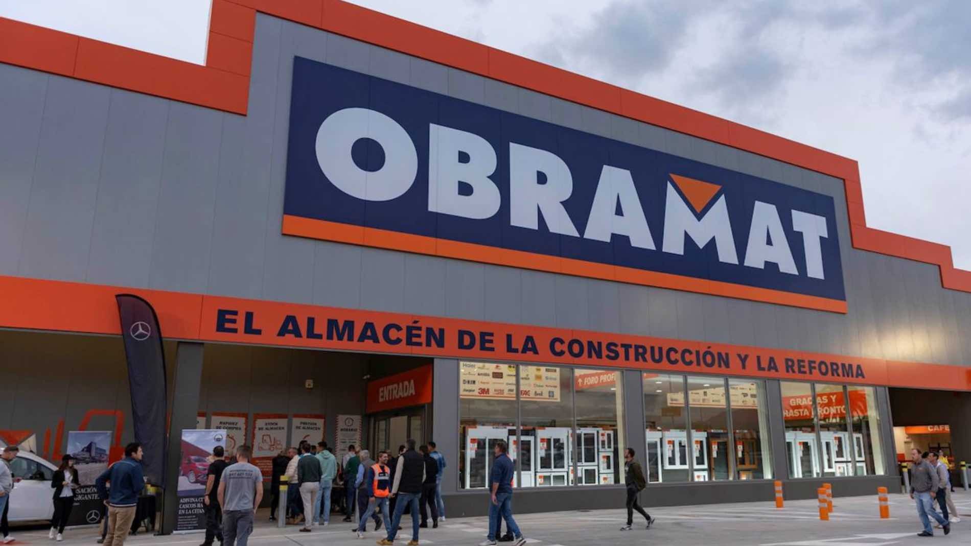 Obramat anuncia a sus empleados una ayuda extra de 1.050 euros en cheques carburante y de alimentación