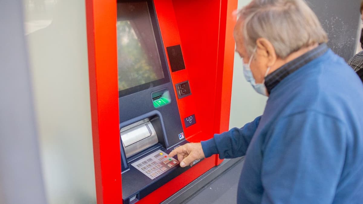 BBVA, Bankinter, Abanca y Caja Rural dicen adiós a las libretas de ahorros