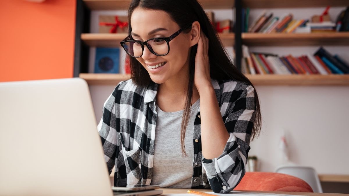 Convocadas las becas del Programa de Iniciación en la Empresa de la Fundación SEPI: desde 800 euros