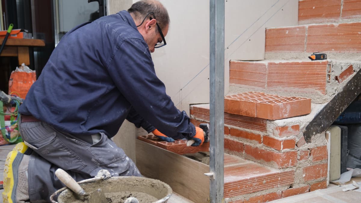Remonta el empleo en la construcción tras varios meses de caída
