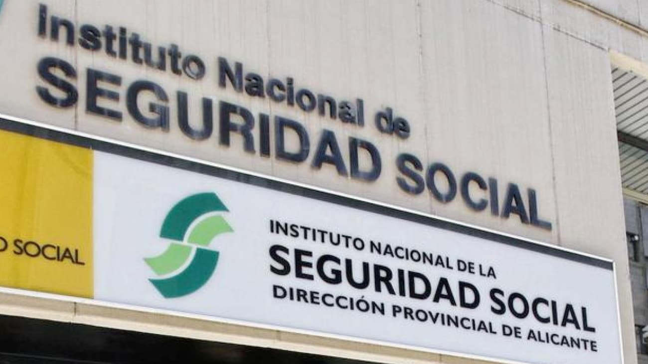 La Seguridad Social aumenta la jornada de trabajo sin compensación: CSIF lo denuncia