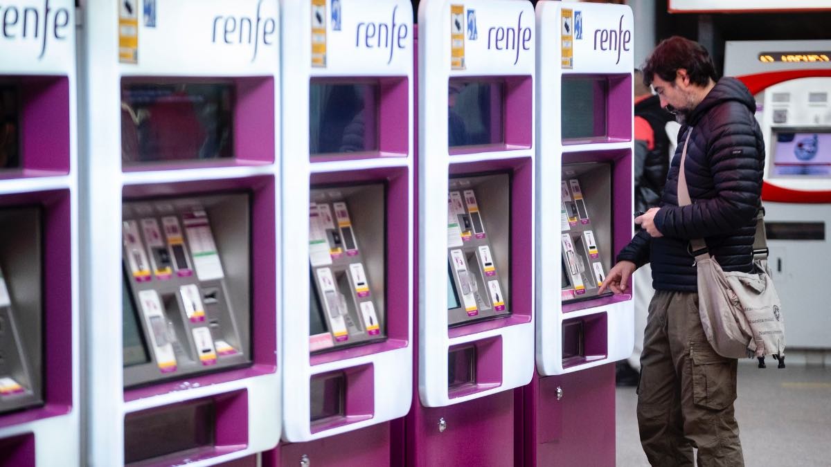 Renfe lanza un aviso a los usuarios de abonos gratuitos