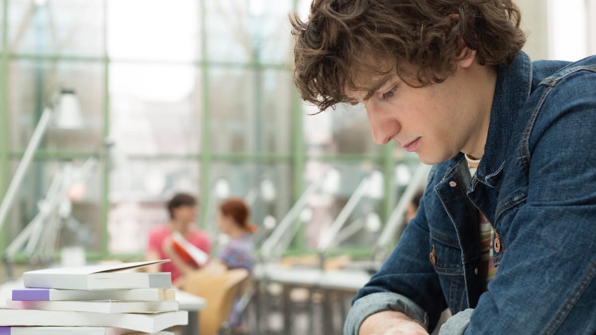 Becas a las que pueden optar los estudiantes de Formación Profesional