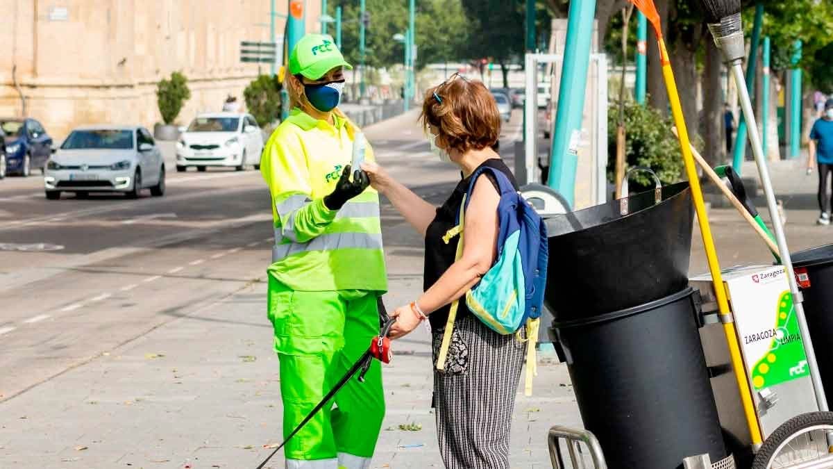 Sueldo de hasta 1.400 euros y dos días libres: FCC publica estas 30 ofertas de empleo