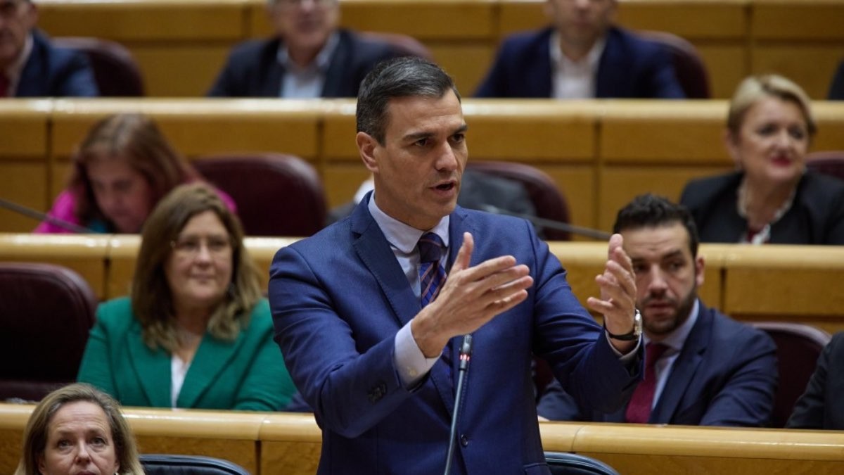 Pedro Sánchez pide ayuda al CEOE para aumentar los salarios