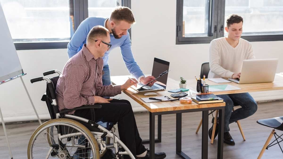 trabajador con discapacidad
