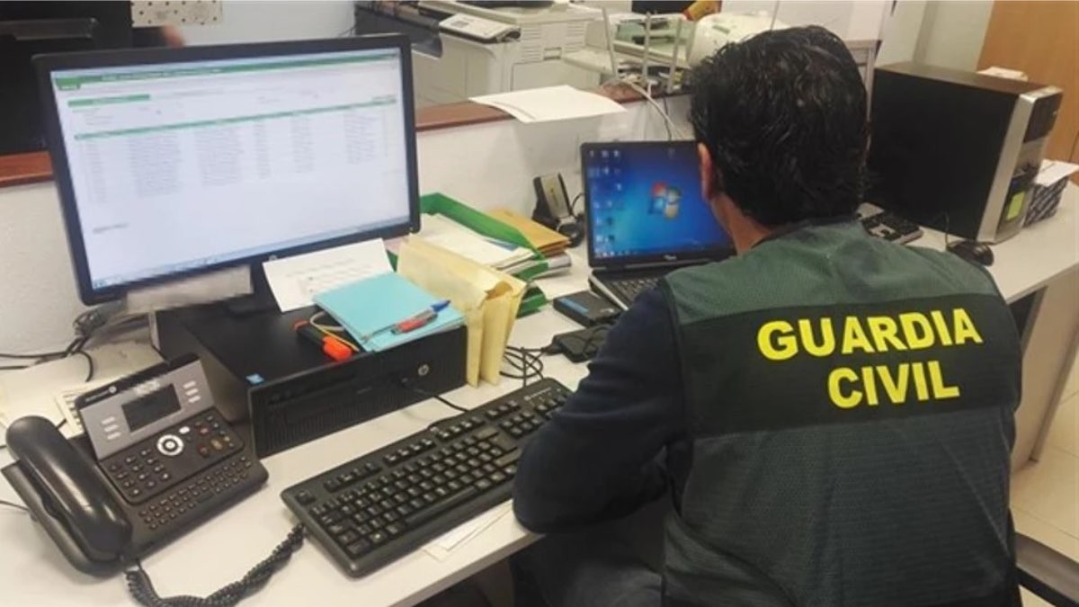 La Guardia Civil avisa: este mensaje no es de la Seguridad Social sino una estafa peligrosa
