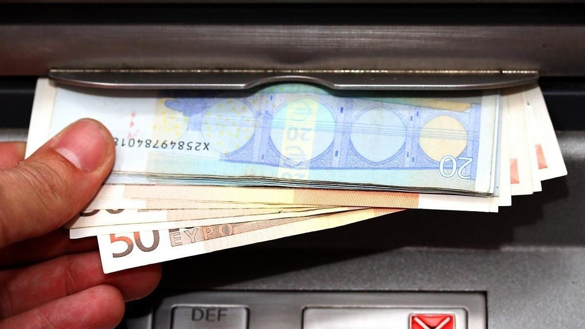 La Policía da este consejo cada vez que vayas a sacar dinero en efectivo al cajero