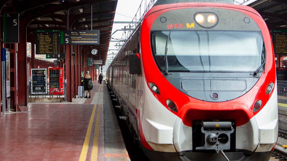 Los abonos gratuitos de Renfe cambian hoy: no podrás viajar si no los has solicitado