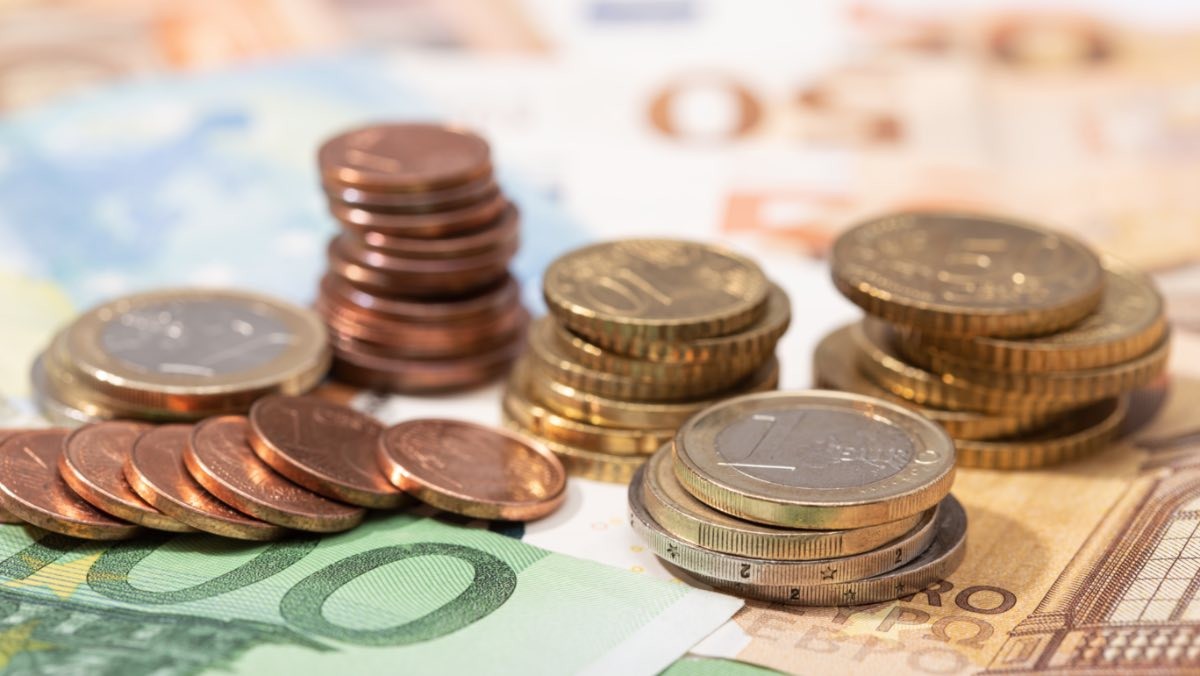 La ayuda extra de 480 euros que pueden pedir los mayores de 45 años en 2023