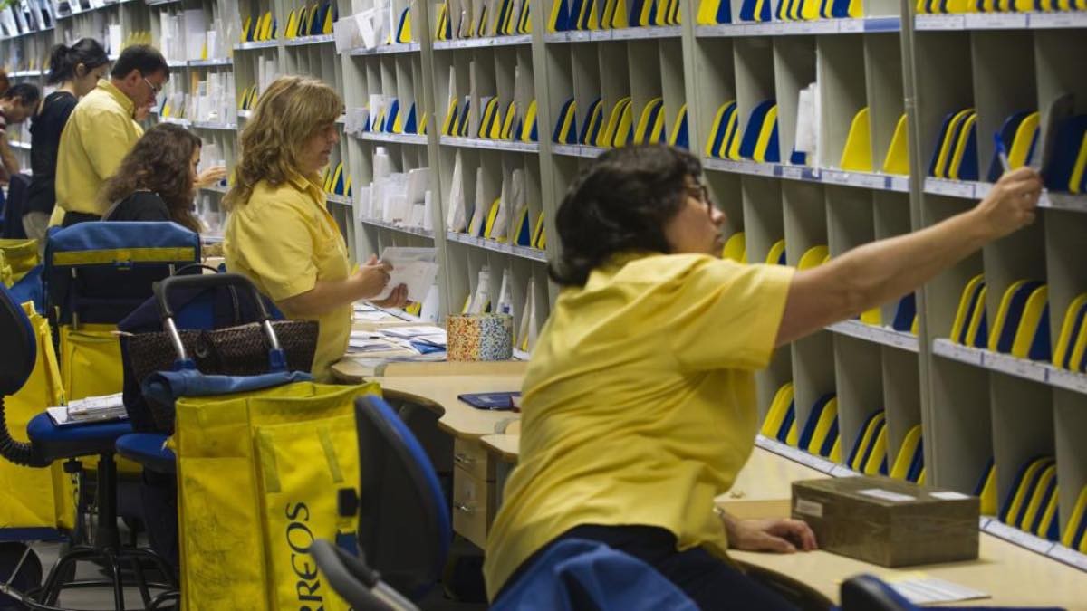 Correos llevará a cabo una contratación masiva de cara a las elecciones del 23-J