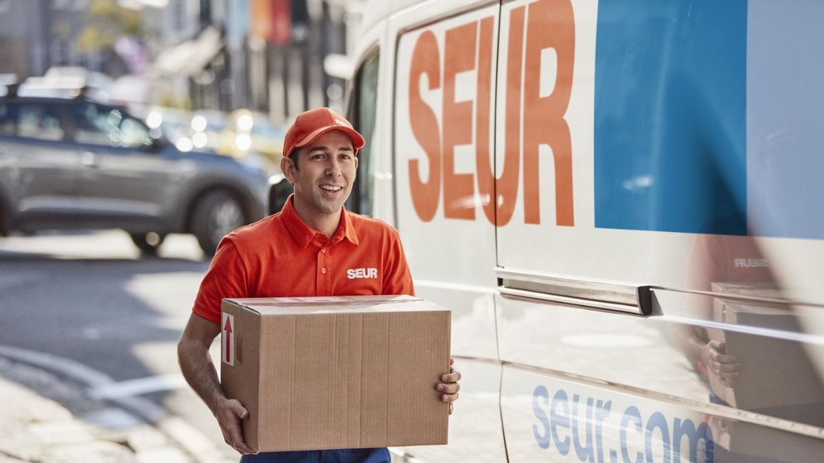 Cómo enviar el currículum a SEUR