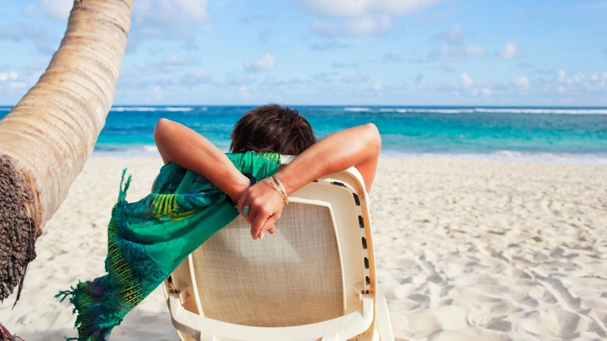 Atrápalo busca un trabajador en riesgo de ser sustituido por la IA al que regalarle un mes de vacaciones