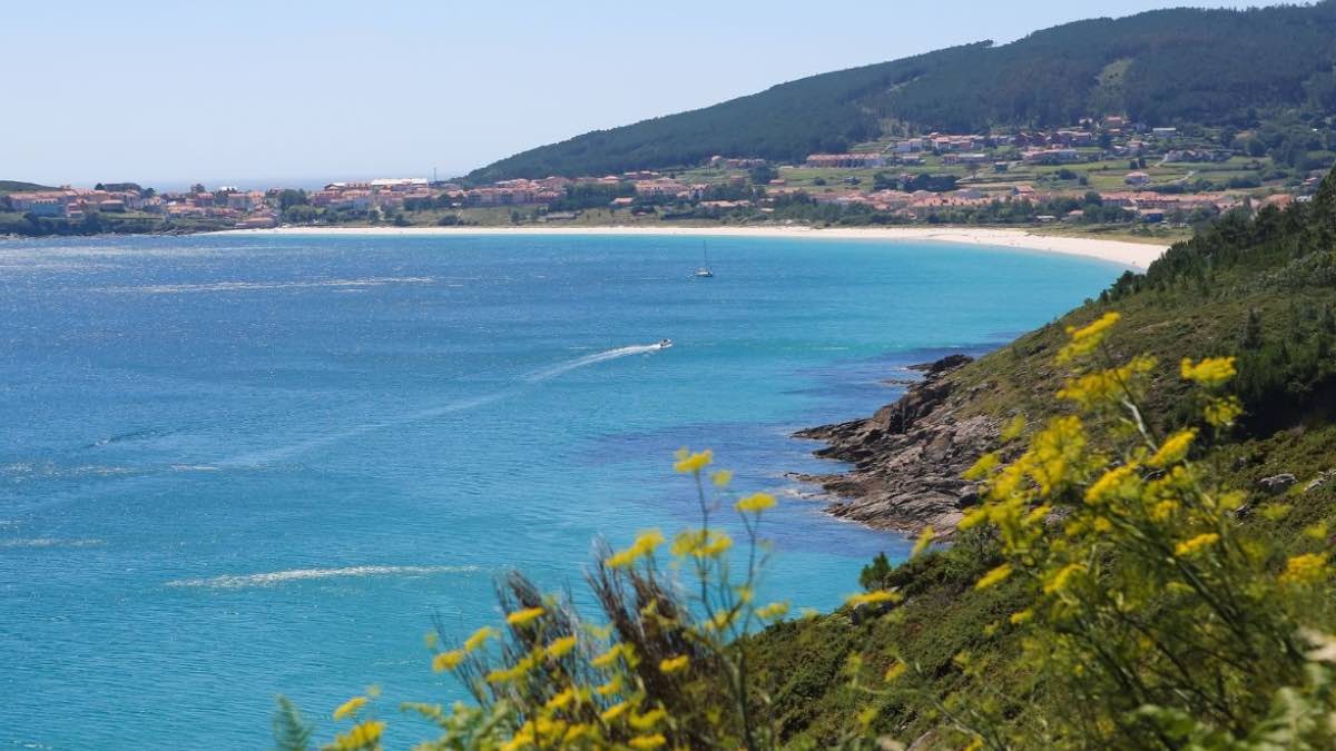 Carrefour imita al Imserso: 6 días en Galicia con hotel, transporte y comidas desde 305 euros