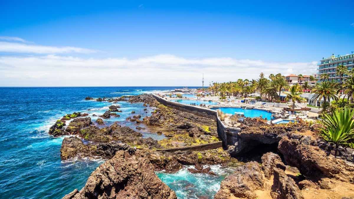 El Corte Inglés copia al Imserso: 8 días en Tenerife con alojamiento, vuelos y comidas por 505 euros