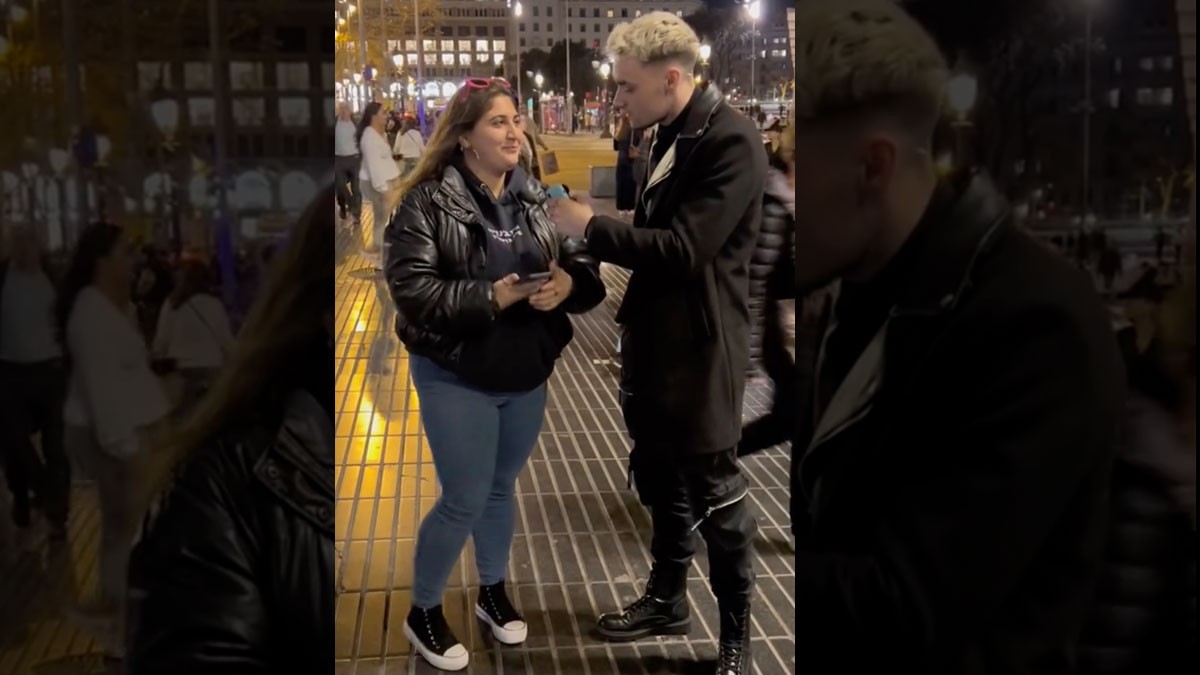 Gana 30.000 euros al mes subiendo fotografías de sus pies