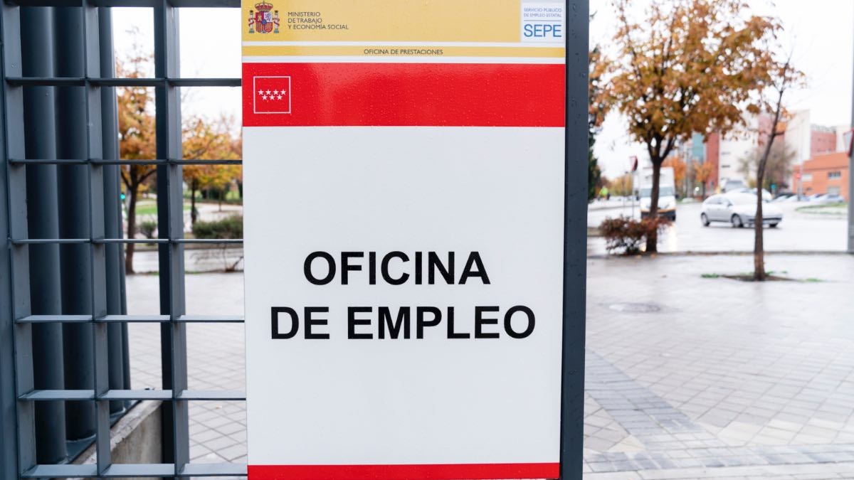 Esta es la ayuda de casi 500 euros que da el SEPE a los mayores de 45 años sin empleo