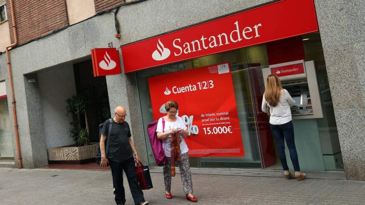 El Banco Santander condenado a pagar 30.000 euros a una víctima de estafa digital