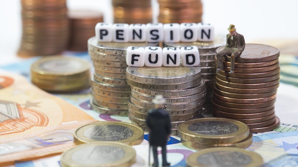 BBVA da la razón a Escrivá: retrasar la jubilación ayuda a mantener el sistema de pensiones