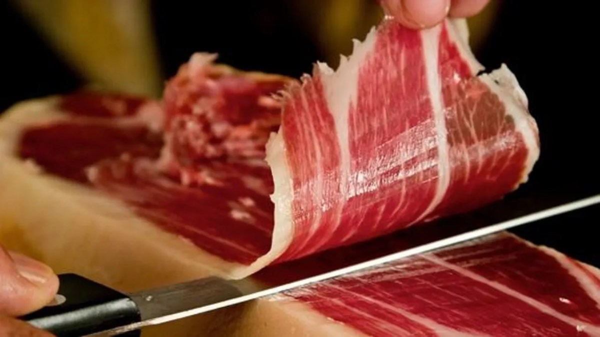 Un jamón ibérico como trampa para robar: la nueva estafa que tienta a miles de víctimas