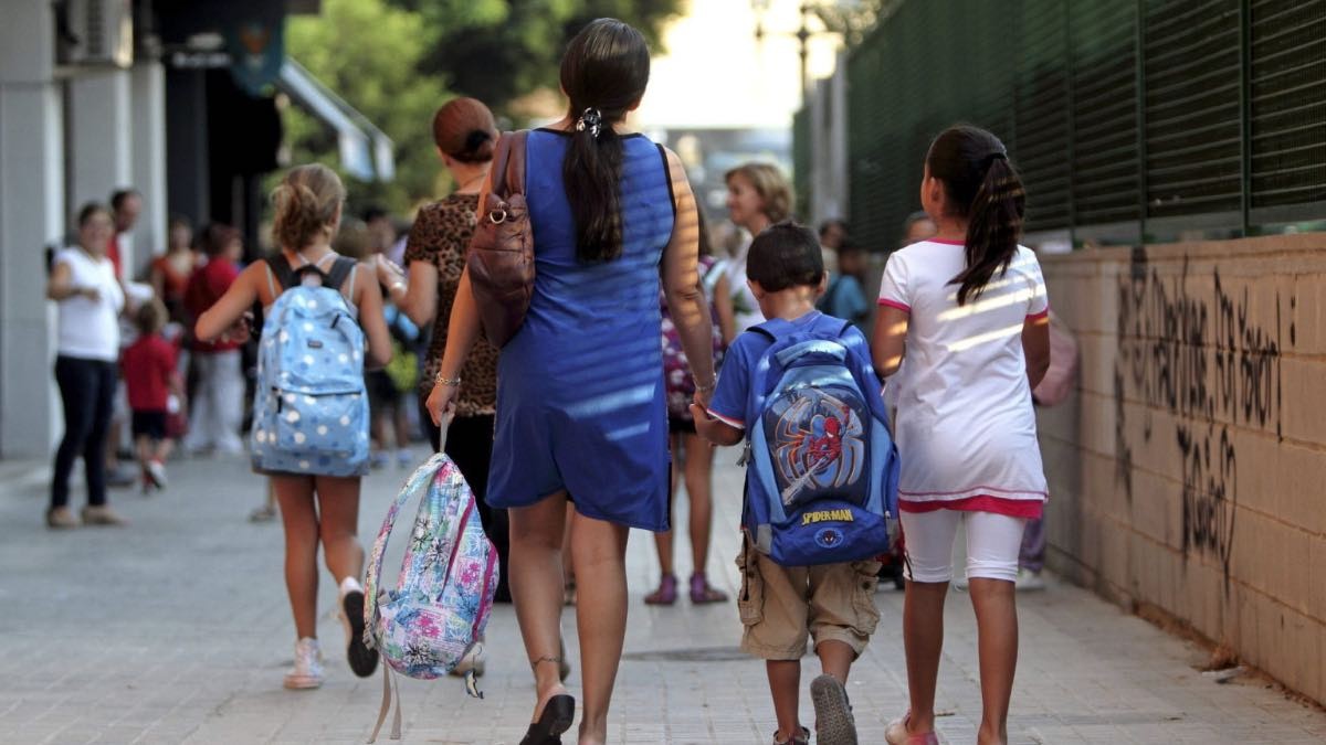 Así funciona el permiso laboral de la ‘Vuelta al cole’: estos padres pueden solicitarlo desde septiembre