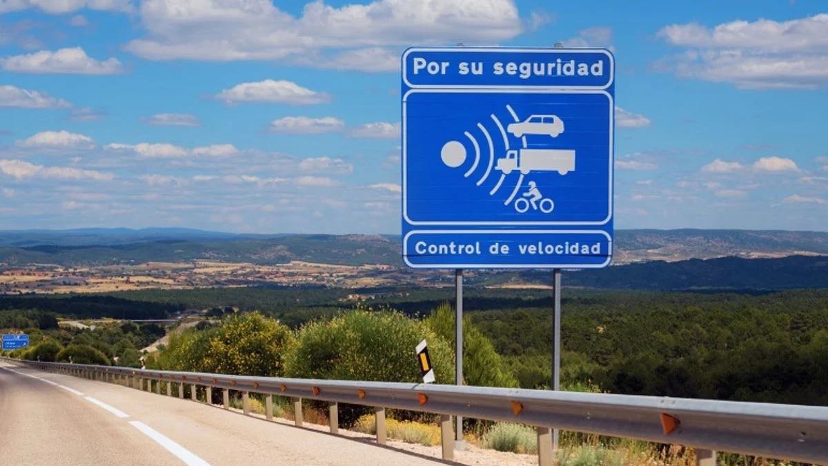 Operación retorno de la DGT: dónde están los radares que más multan y qué horas evitar