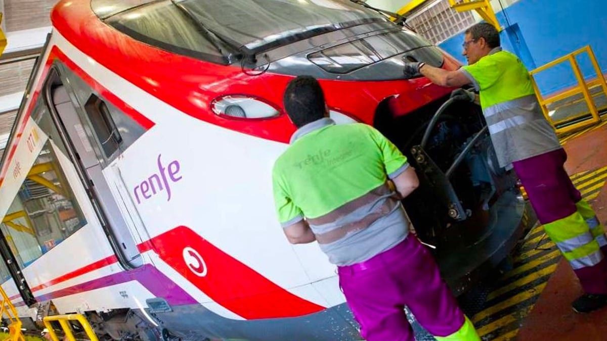 Renfe oferta empleo público con sueldo de hasta 46.000 euros y estos requisitos para apuntarse ya