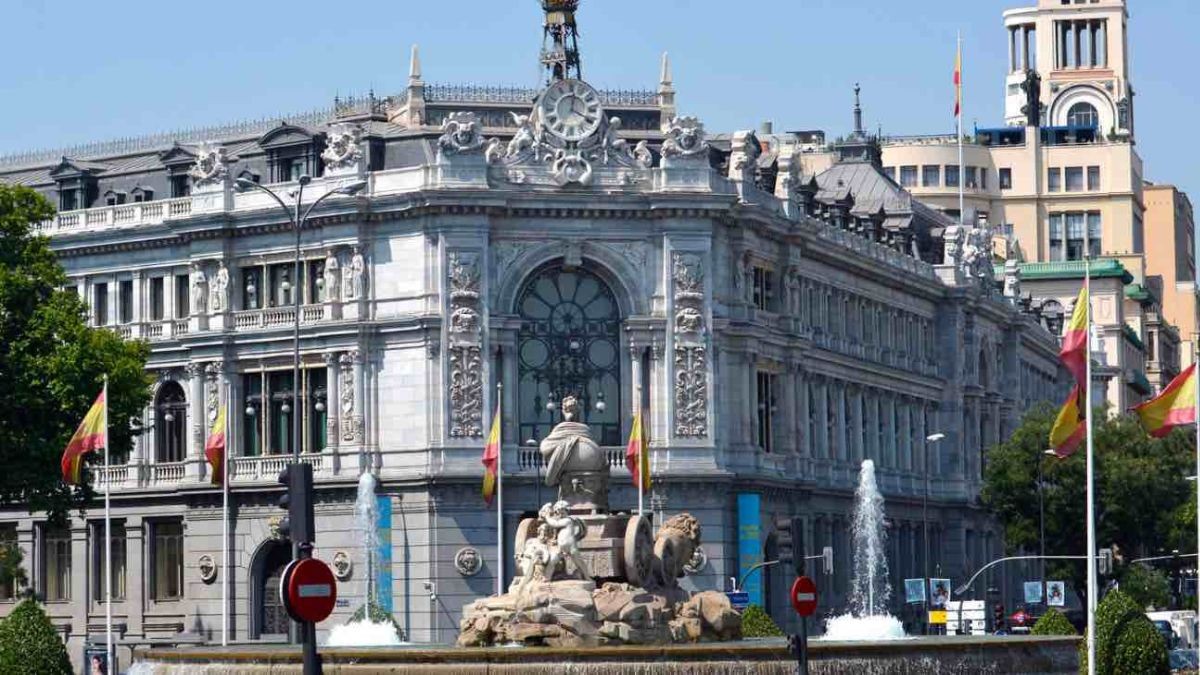 El Banco de España abre dos bolsas de empleo: requisitos y cómo inscribirse