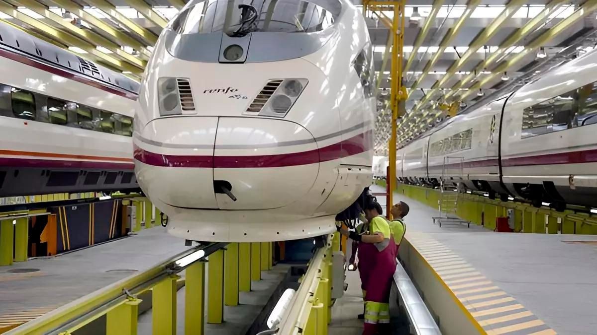 Renfe oferta empleo fijo sin oposición: sueldo de hasta 2.900 euros
