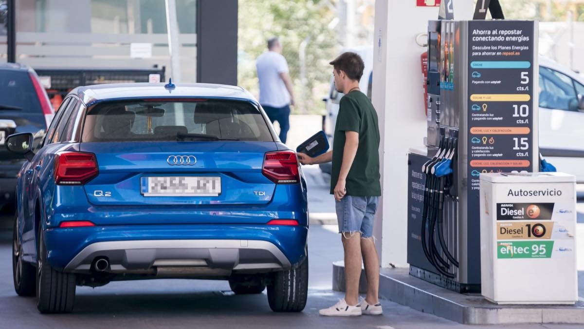 Precio de la gasolina: ¿recuperará el Gobierno el descuento de 20 céntimos por litro al repostar?